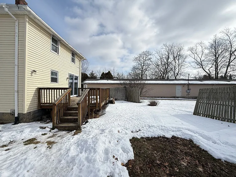 2321 W Main St — Photo 5