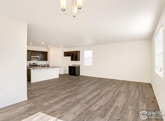 4th image of 255 Gwyneth Lake Dr