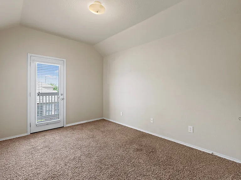 9716 Mulligan Dr — Photo 20