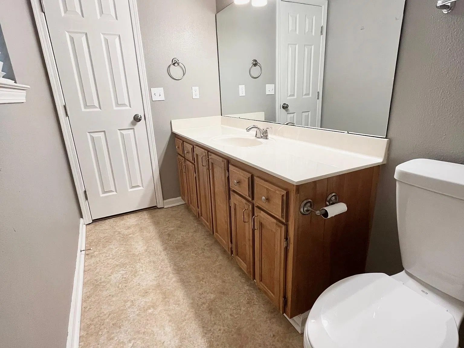 16 High Timber Dr — Photo 4