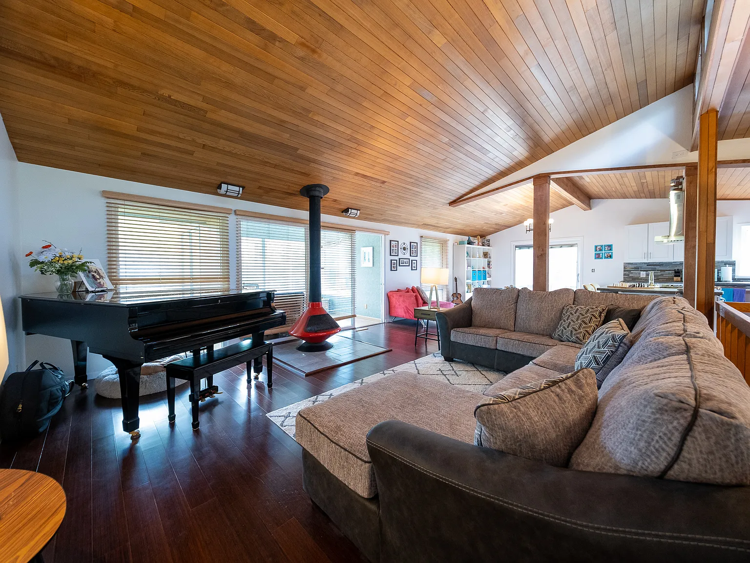 Pleasant Lane, Burnsville (13613) LY JC1 - 1 — Photo 3