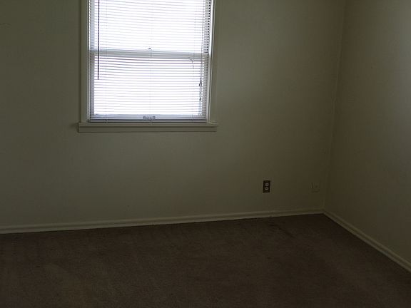4th image of 419 S Loomis Ave