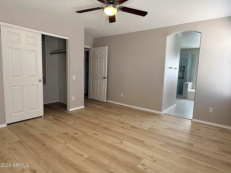 1330 W Gary Dr — Photo 8