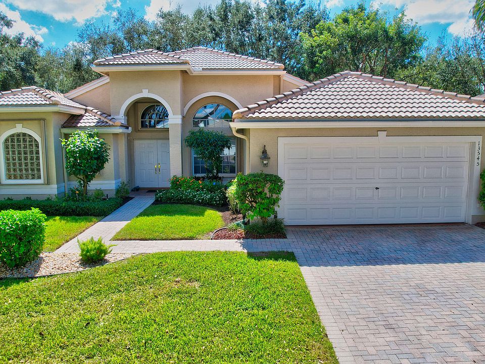 1st image of 13545 Barcelona Lake Circle