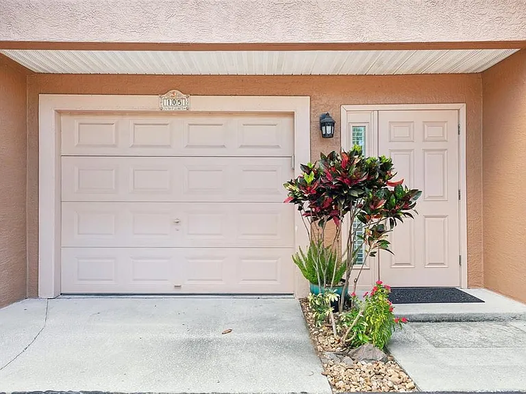 637 Pinellas Bayway S #105 — Photo 3