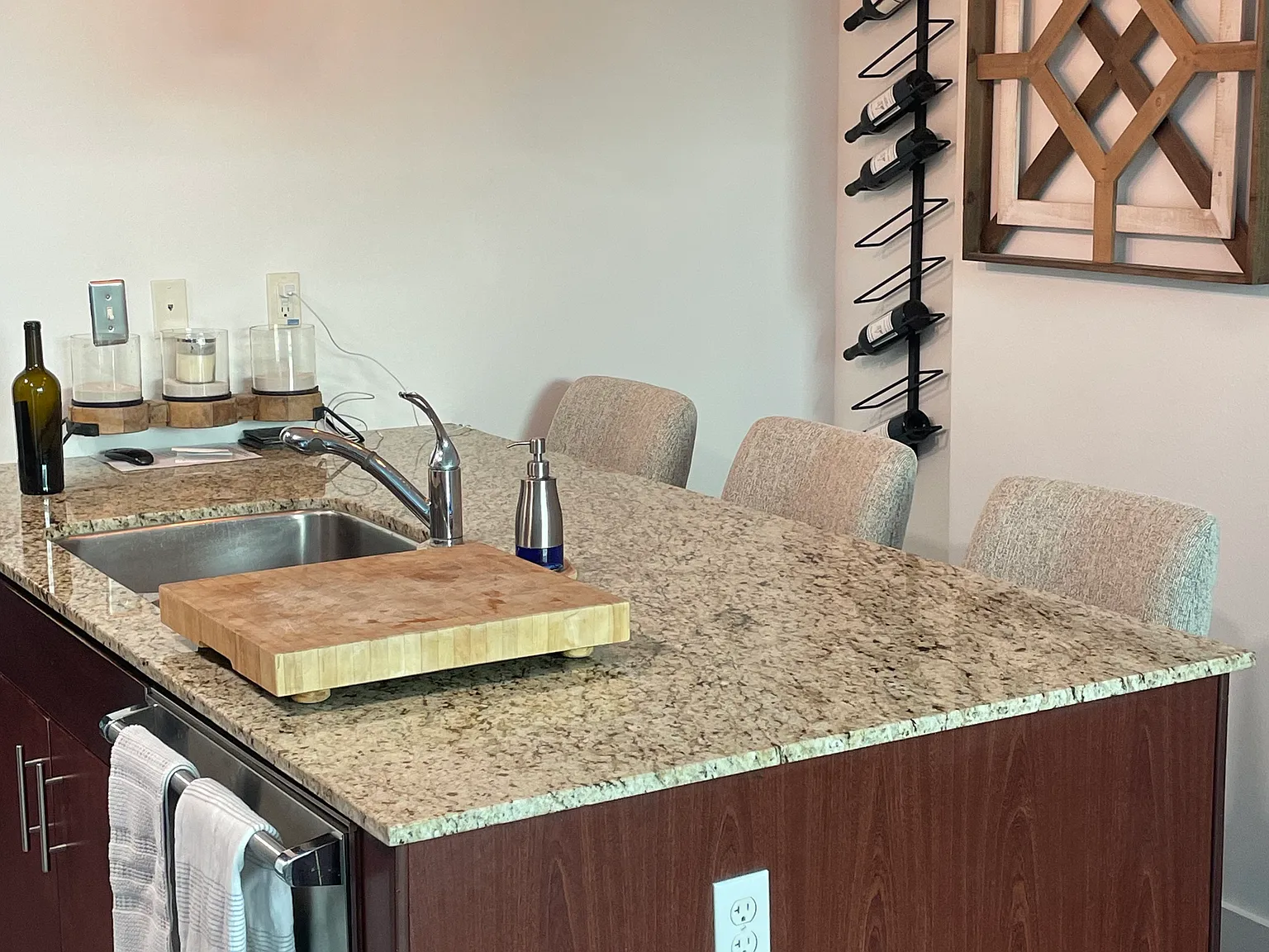1 bed, 615 sqft, $2,700 — Photo 3