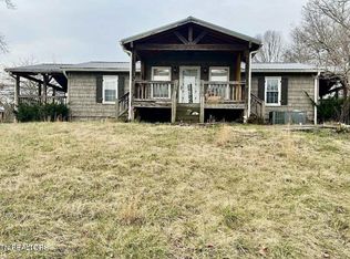146 Temperance Ln, Speedwell, TN 37870