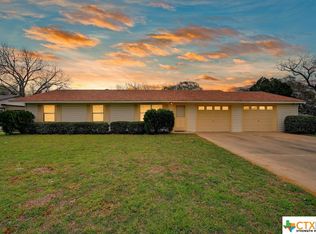 109 Huff St, Luling, TX 78648