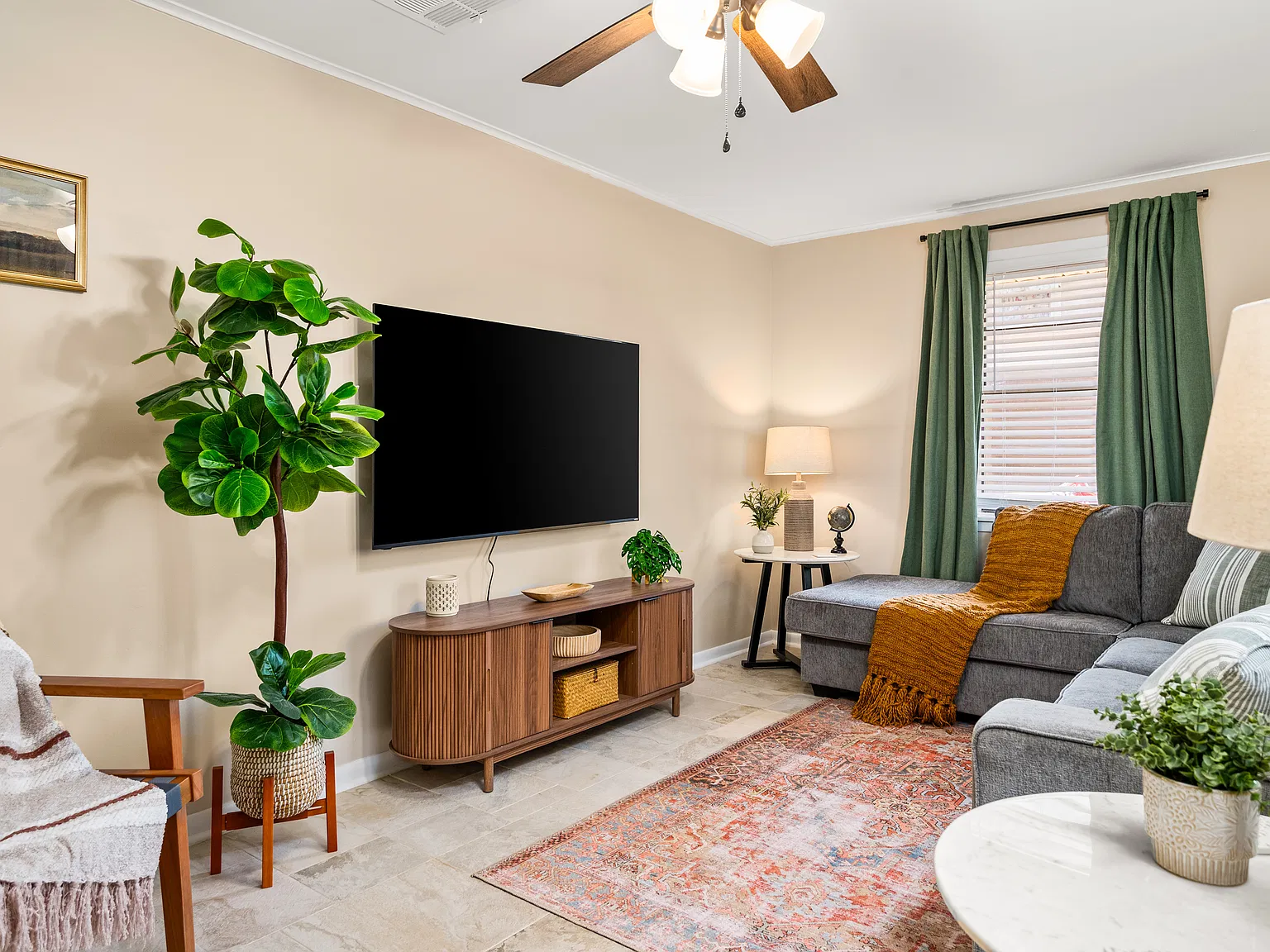 2 bed, 759 sqft, $2,200 — Photo 4