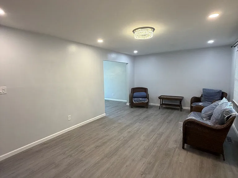 2436 Pinehurst Dr — Photo 5