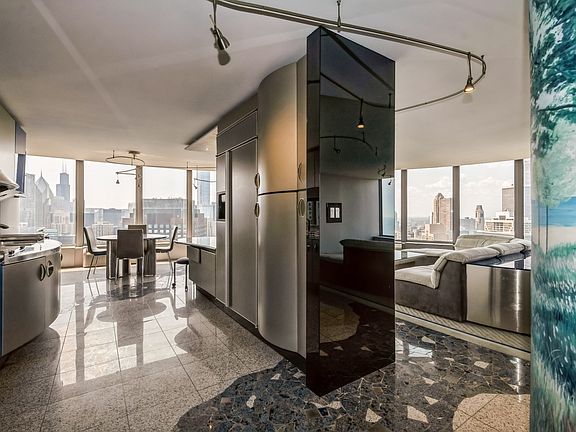 2nd image of 505 N Lake Shore Dr APT 6211