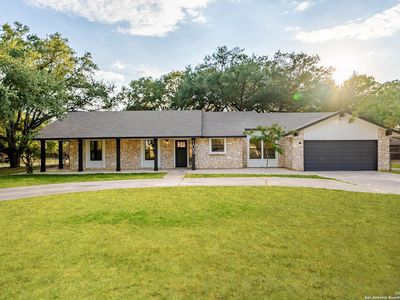 105 Oak Crest, La Vernia, TX, 78121