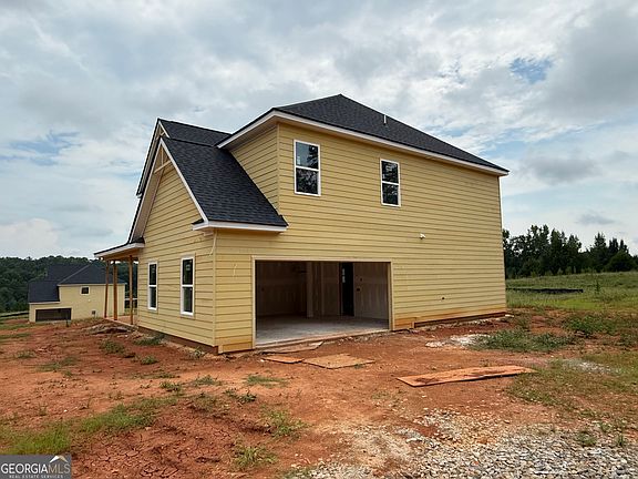 2nd image of 998 S Laney Rd