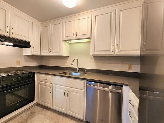5th image of 309 Bryant St