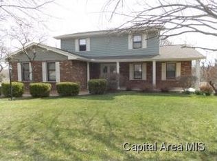 7796 Ponderosa Dr, Springfield, IL 62707