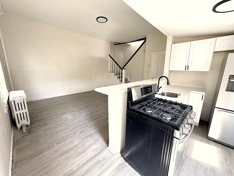 3068 River Ave #D — Photo 8