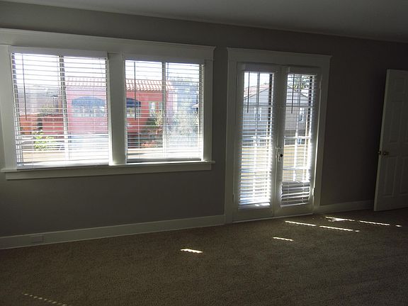 2nd image of 224 Pomona Ave APT 2