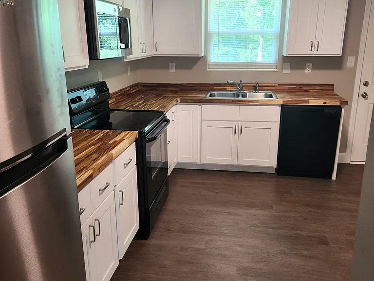 147 Gallaher View Dr #A — Photo 7