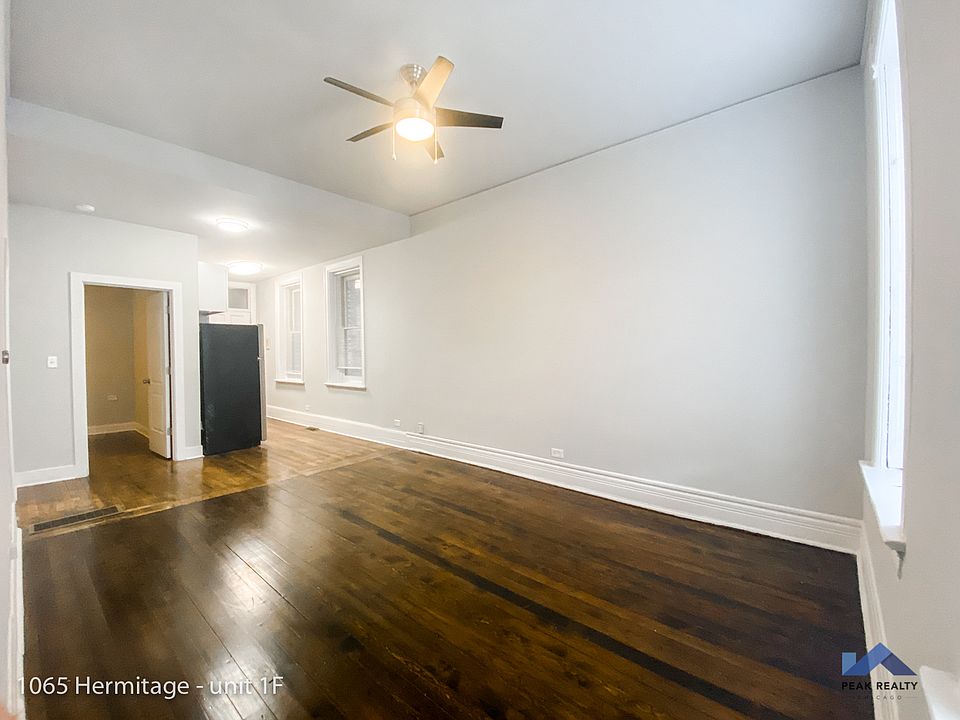 1st image of 1065 N Hermitage Ave APT 2F