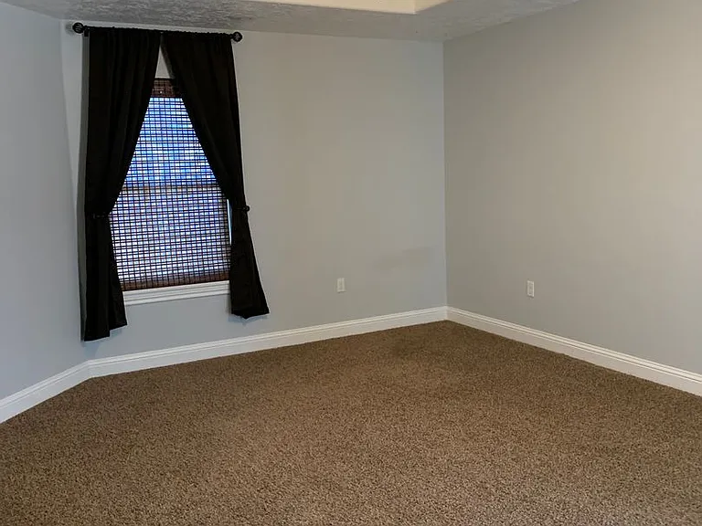 2225 Jadyn Ln — Photo 21