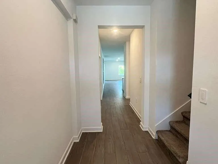 11701 Language Way — Photo 17