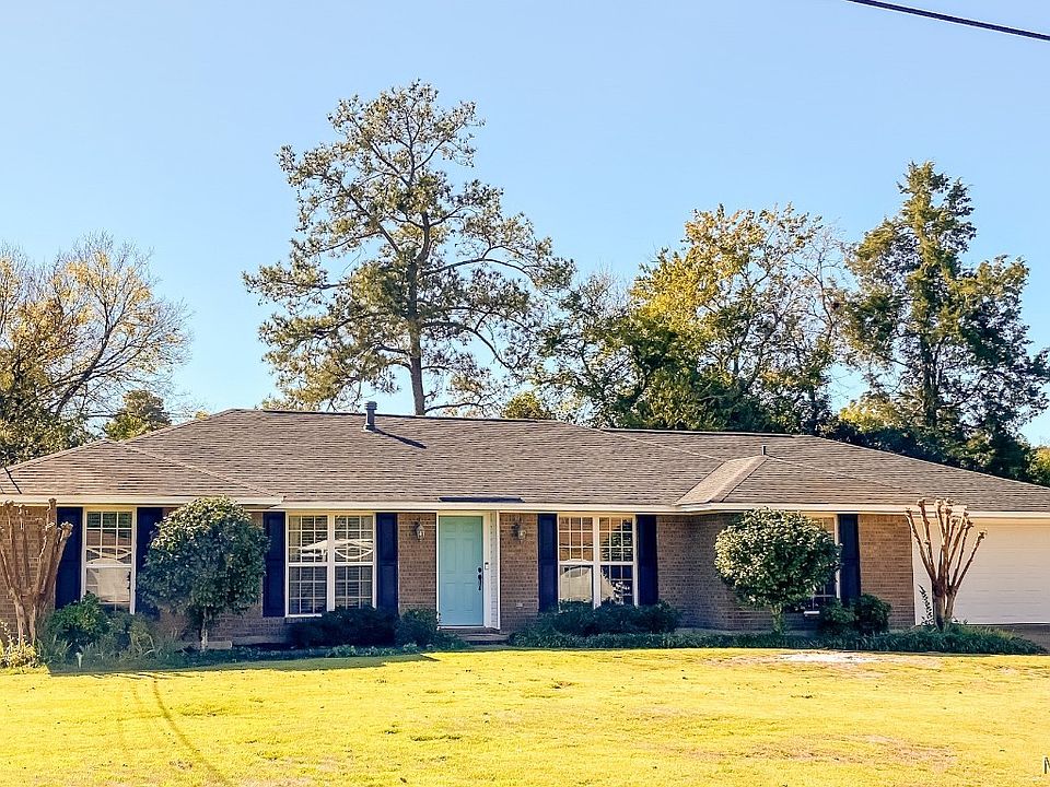 1st image of 122 Livingston Cir