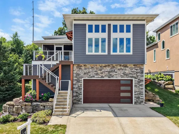 6711 S Chickahauk Trl, Middleton, WI 53562