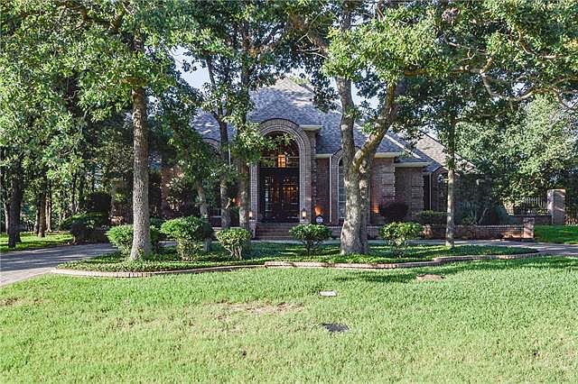 1st image of 4816 Harbor Dr