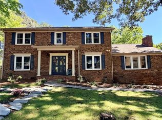 4400 Oak Hollow Dr, High Point, NC 27265