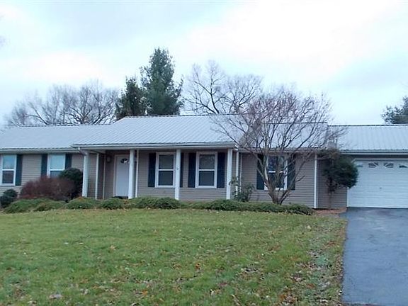 2nd image of 369 Missionary Ln