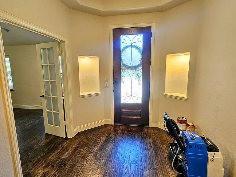 210 Spruce Valley Dr — Photo 4