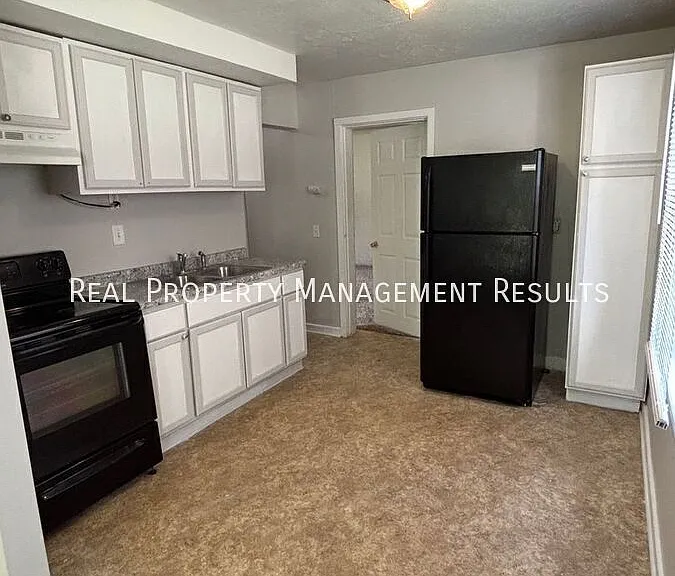 519 S Congress Ave — Photo 4