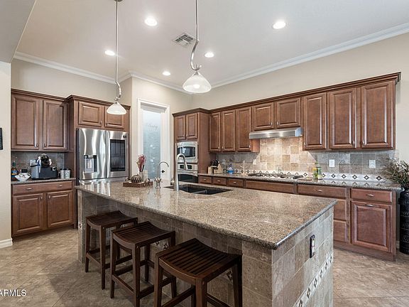5th image of 4021 S TUMBLEWEED Court