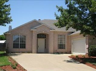 519 Pearl Ct, Mesquite, TX 75149