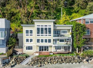 12069 30th Ave SW, Burien, WA 98146