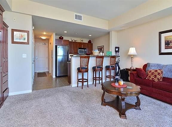 4th image of 206 Park Blvd Unit 505