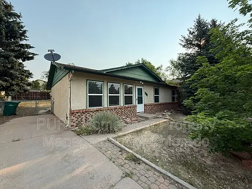 7140 Poteae Dr Photo 1
