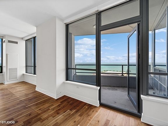 5th image of 600 N Lake Shore Dr APT 3911