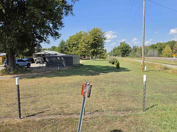 5th image of 92 Liberty Valley Rd