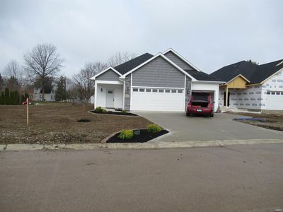 6303 Becker Dr, Fort Wayne, IN, 46835