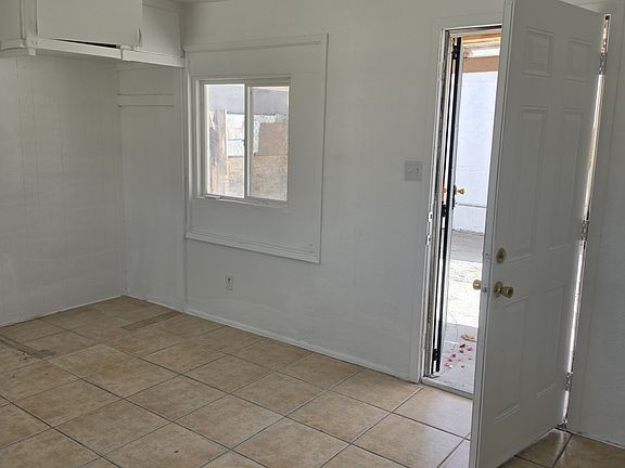 3rd image of 66413 4th St APT B