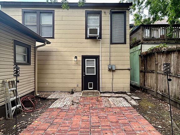 3rd image of 5003 La Branch St #L5003