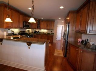 2244 Old Falls Dr, Ann Arbor, MI 48103