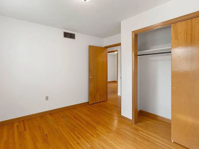 2107 Garden Dr — Photo 20