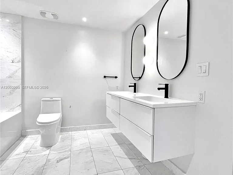 9940 W Bay Harbor Dr #5A — Photo 14