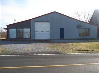 3701 Edmonton Rd, Columbia, KY 42728