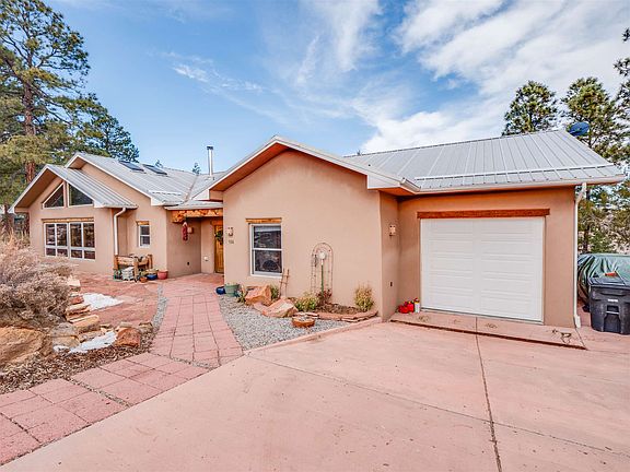 2nd image of 184 Paseo Penasco St