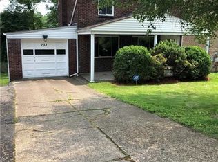 733 Pennwood Dr, Pittsburgh, PA 15235