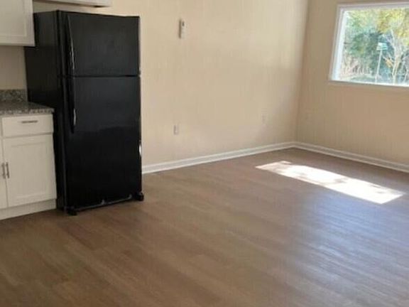 5th image of 51 Ansley Rd