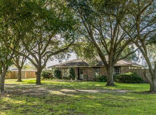 5026 Wickwillow Ln, Alvin, TX 77511